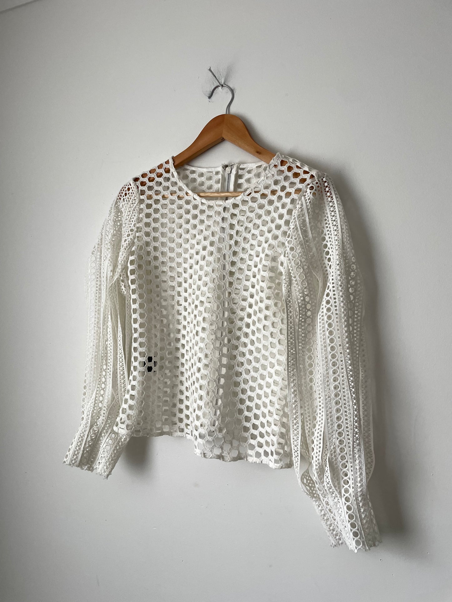 MOSSMAN statement top RRP$280 (6-10)