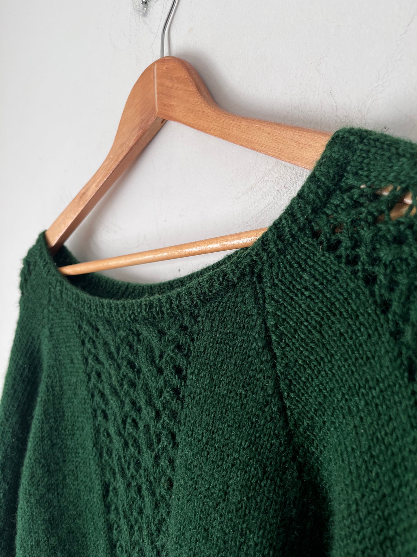Soft Wool Hand-knit (8-12)