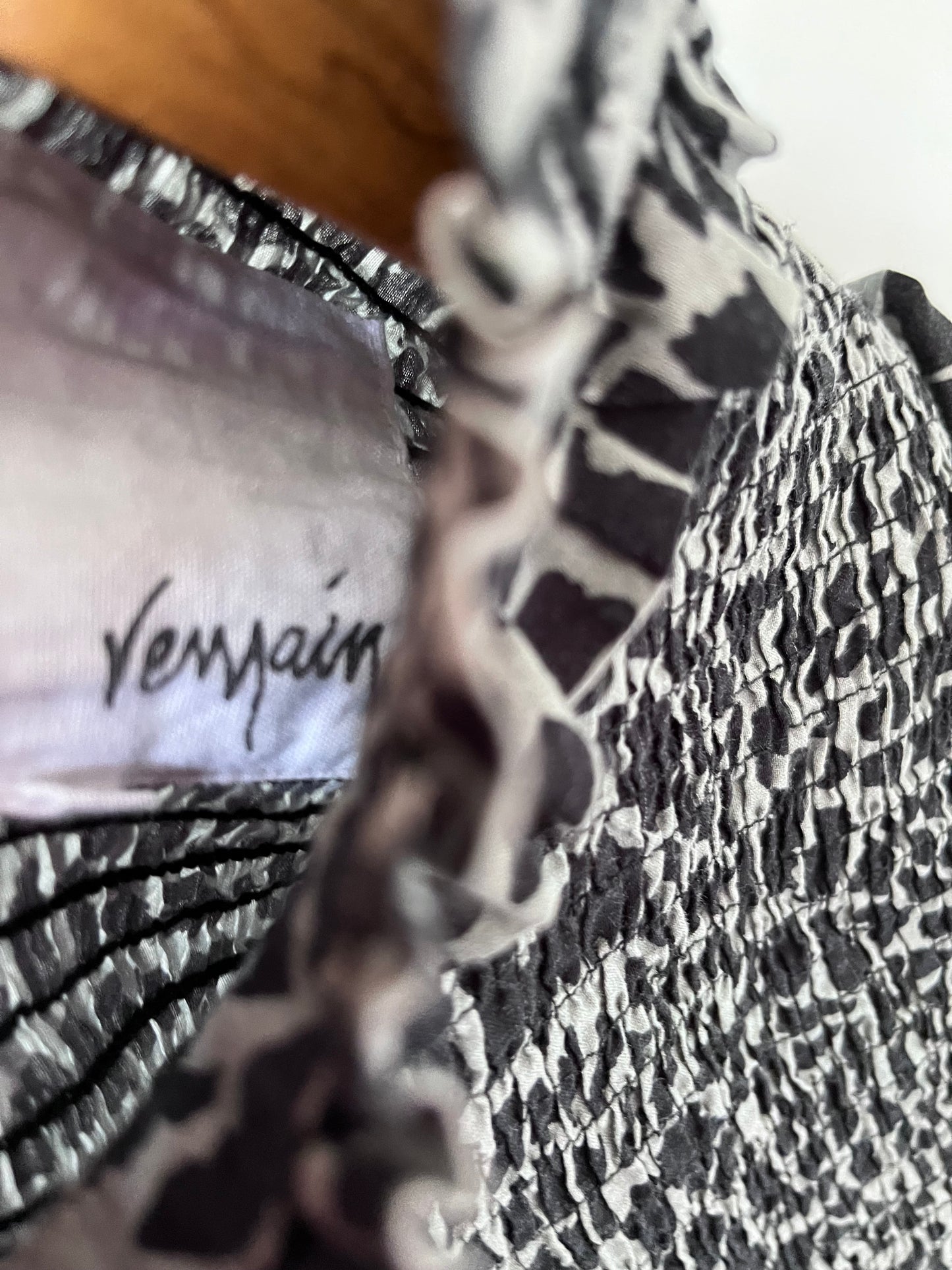 REMAIN top RRP$239 (8)