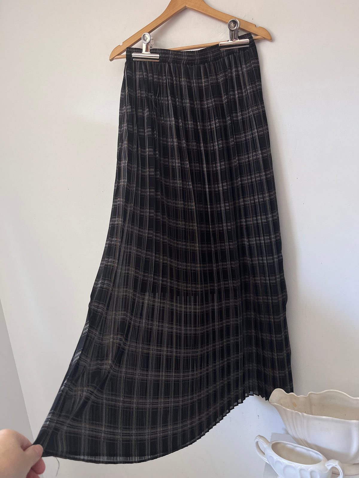 MAX Check Pleated Skirt RRP $160 (12)