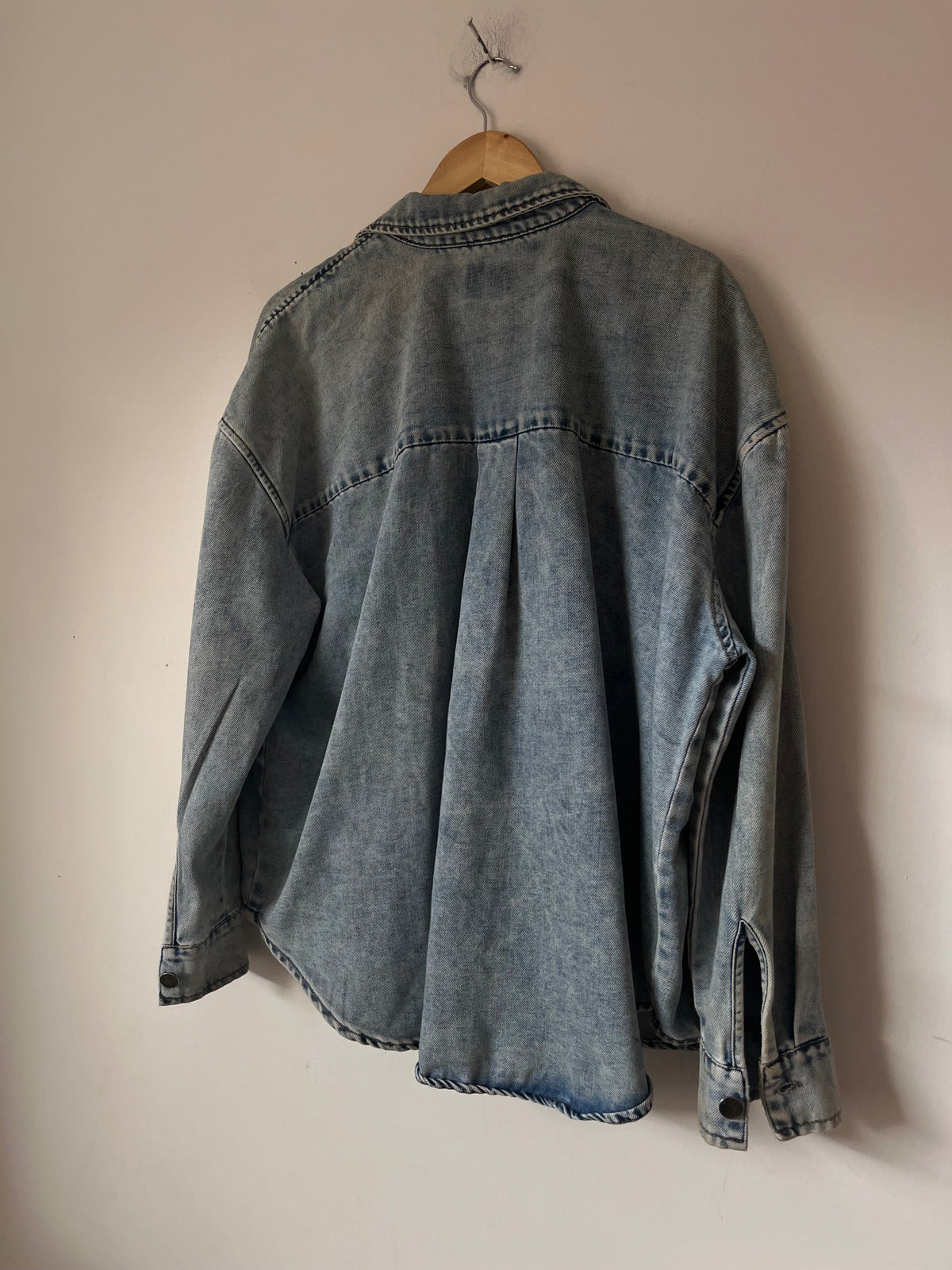 ALL ABOUT EVE Oversized Denim Shirt RRP$130 (12)