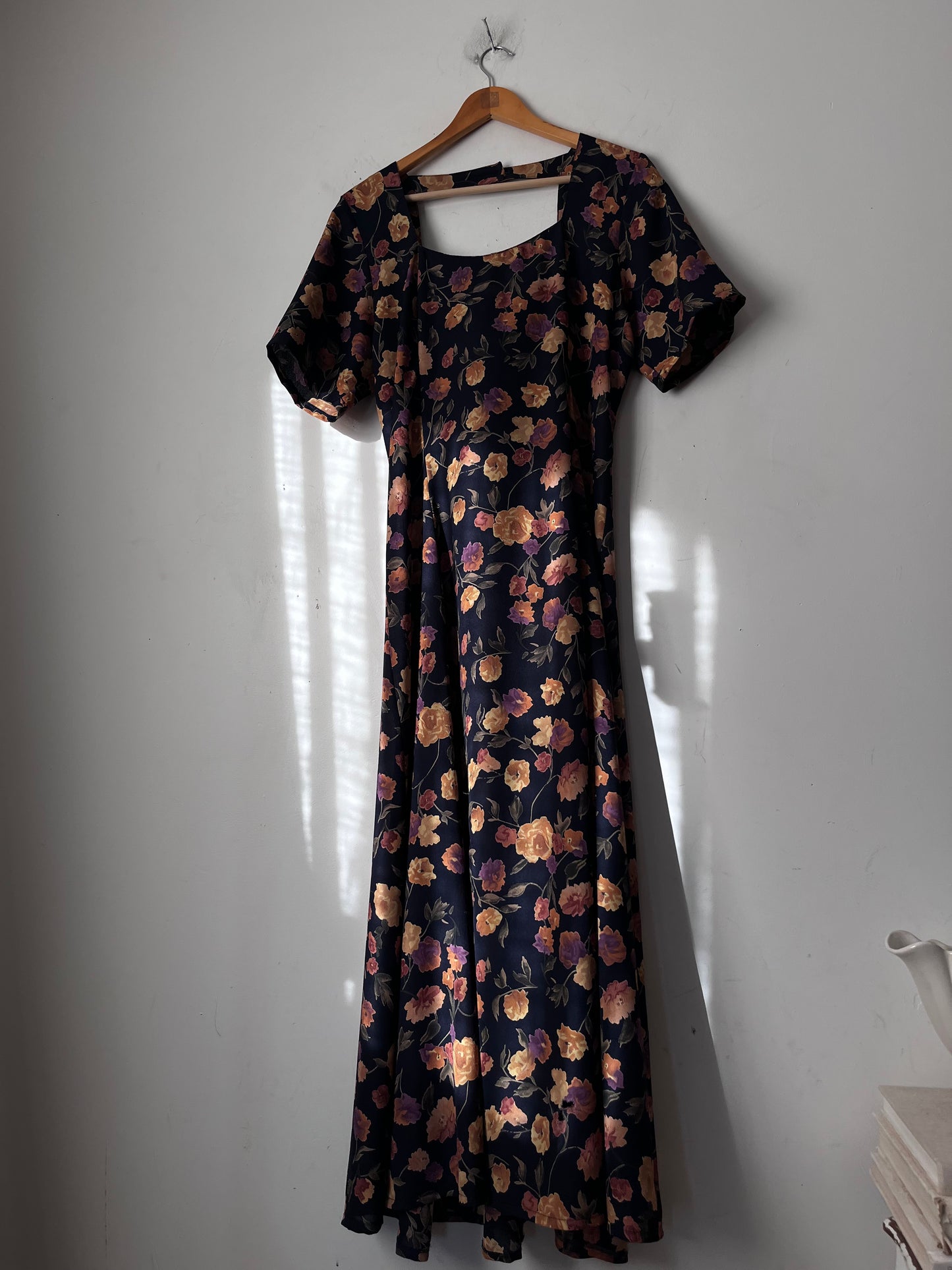 Vintage ROBYN DESIGN Floral Midi Dress (12)
