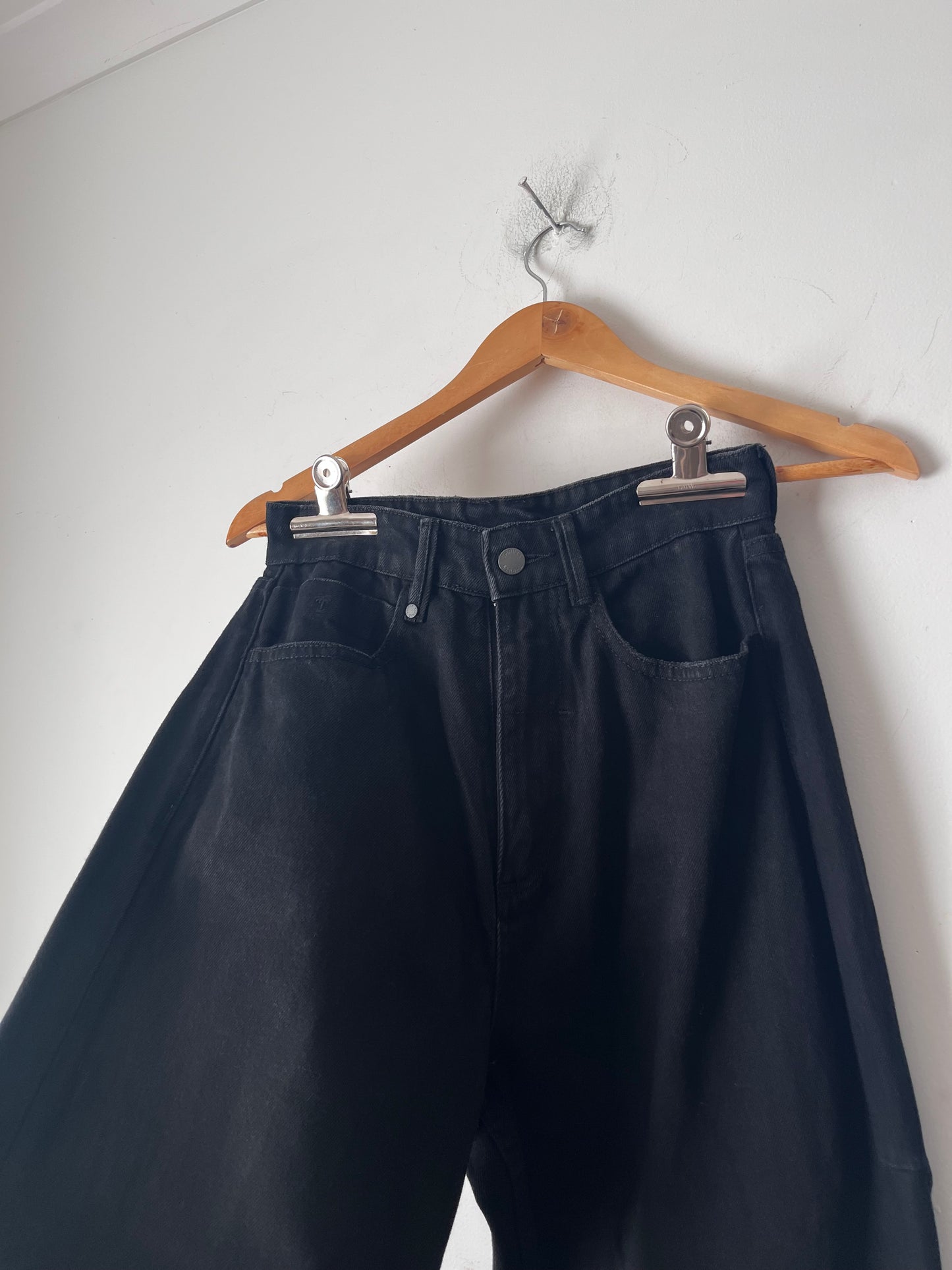 THRILLS Billie Jean RRP$150 (6-8)