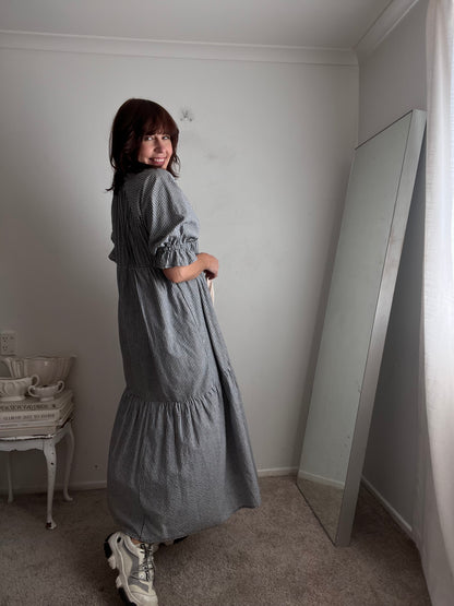 FABRIK Dress RRP$269 (8-10)