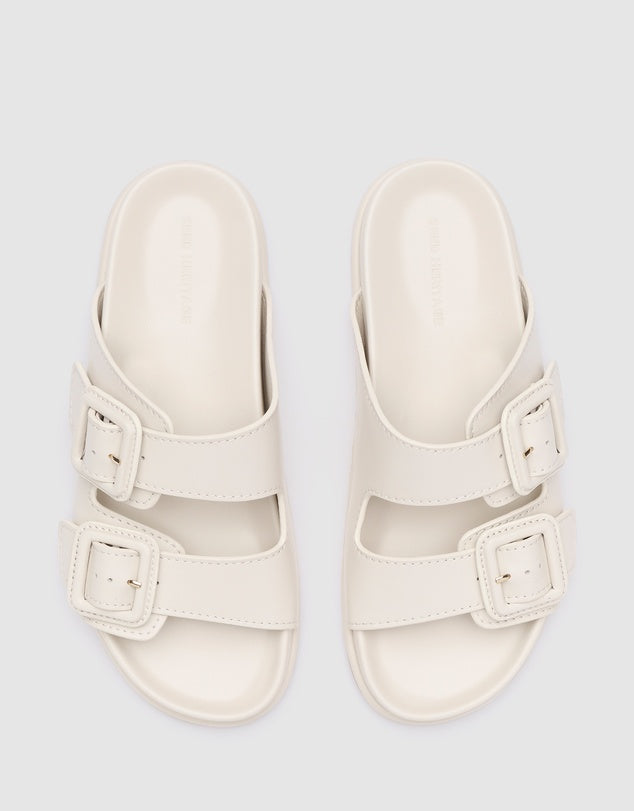 SEED Leather Slides RRP$169 (39)