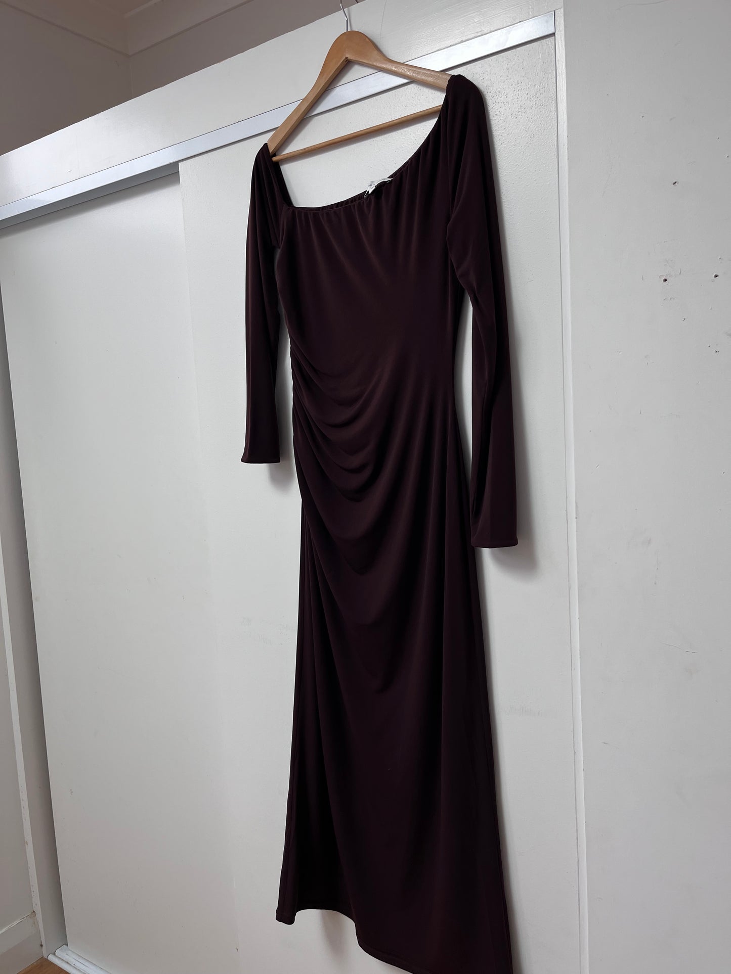 FRIEND OF AUDREY Chocolate Ruched Dress RRP$280 (14)