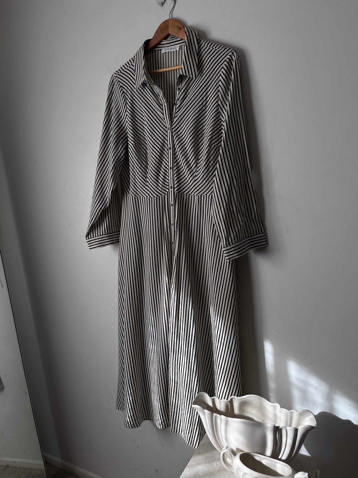 BETTY BASICS Stripe Shirt Dress RRP$110 (12-14)