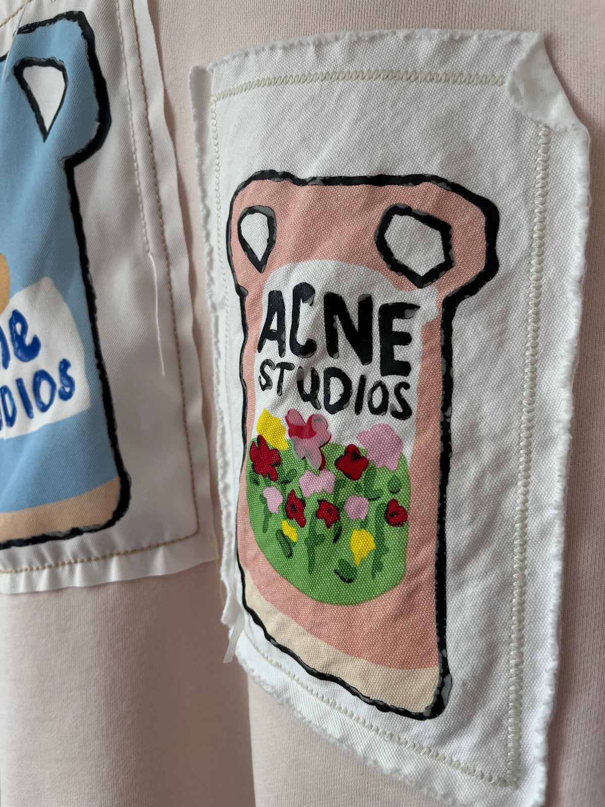 ACNE STUDIOS Bear Patch Sweatshirt RRP$650 (10-12)