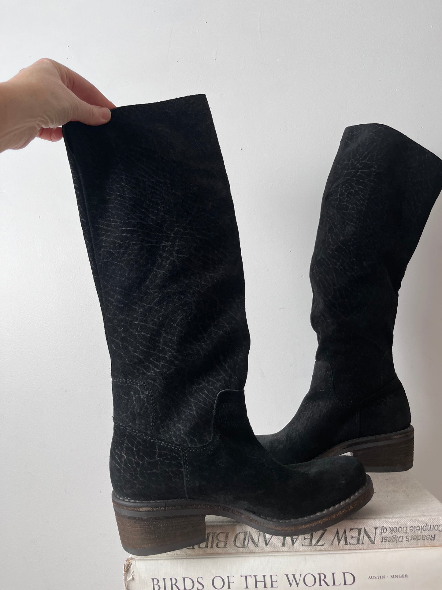 VIC MATIÉ Boots RRP$600+ (38)
