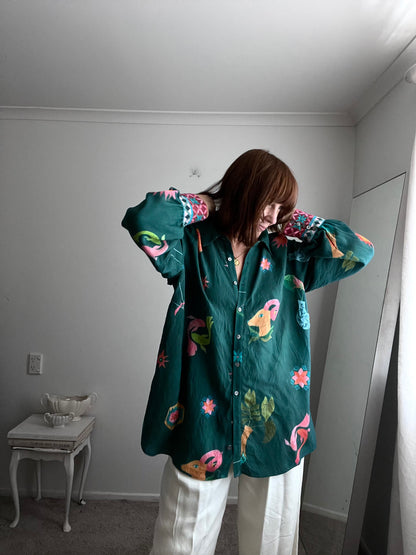 CITY CHIC shirt RRP$110 (16-20)