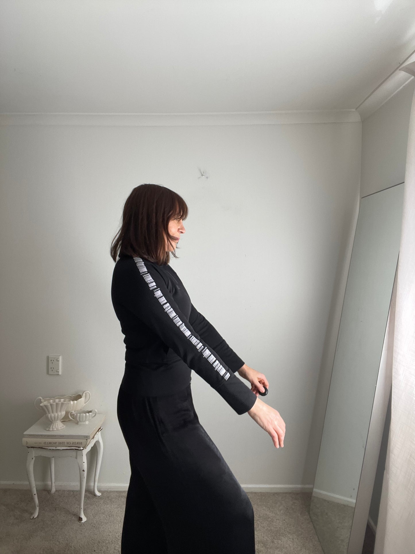 MOOCHI zip up RRP$300 (8-10)