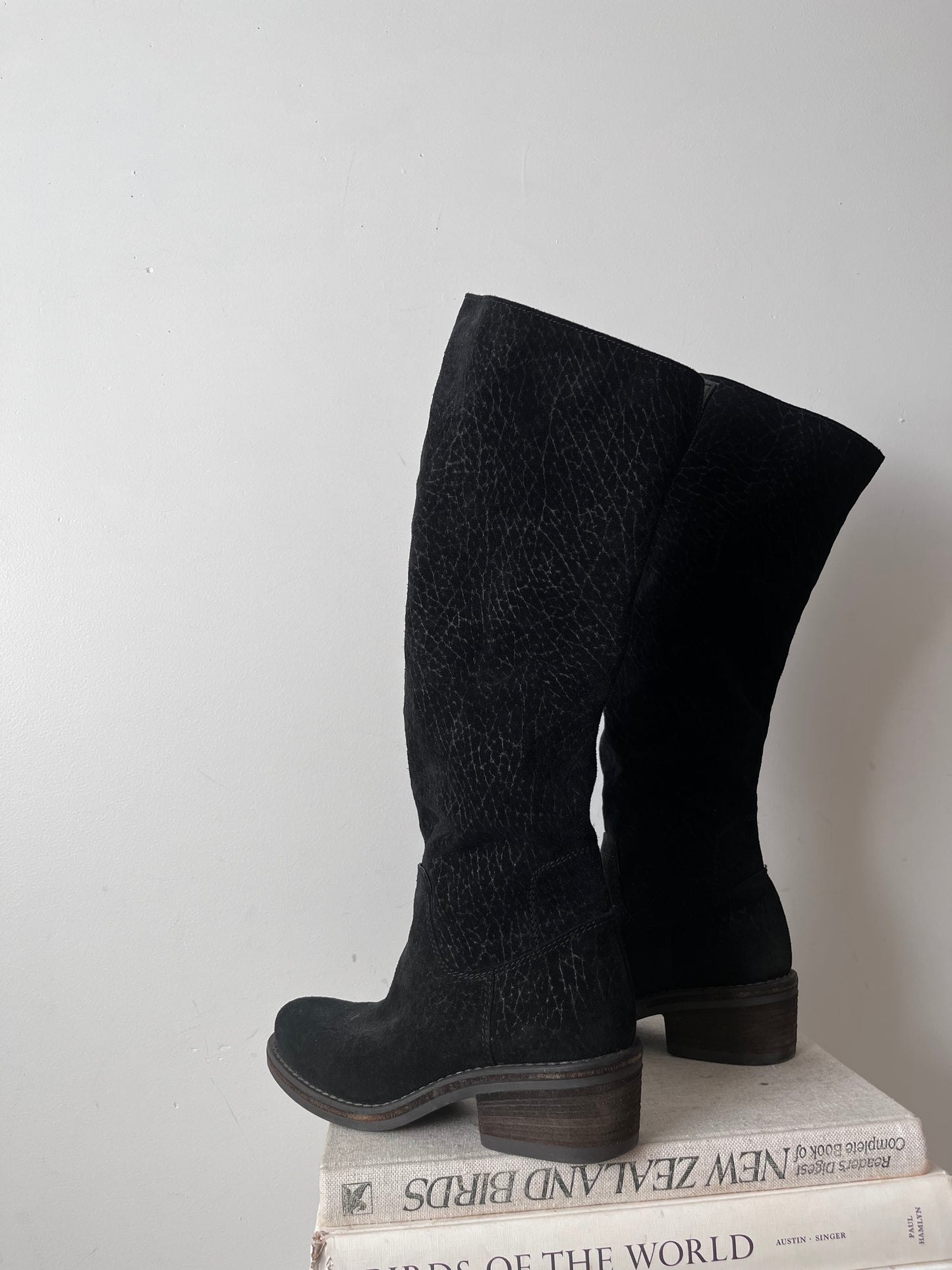 VIC MATIÉ Boots RRP$600+ (38)