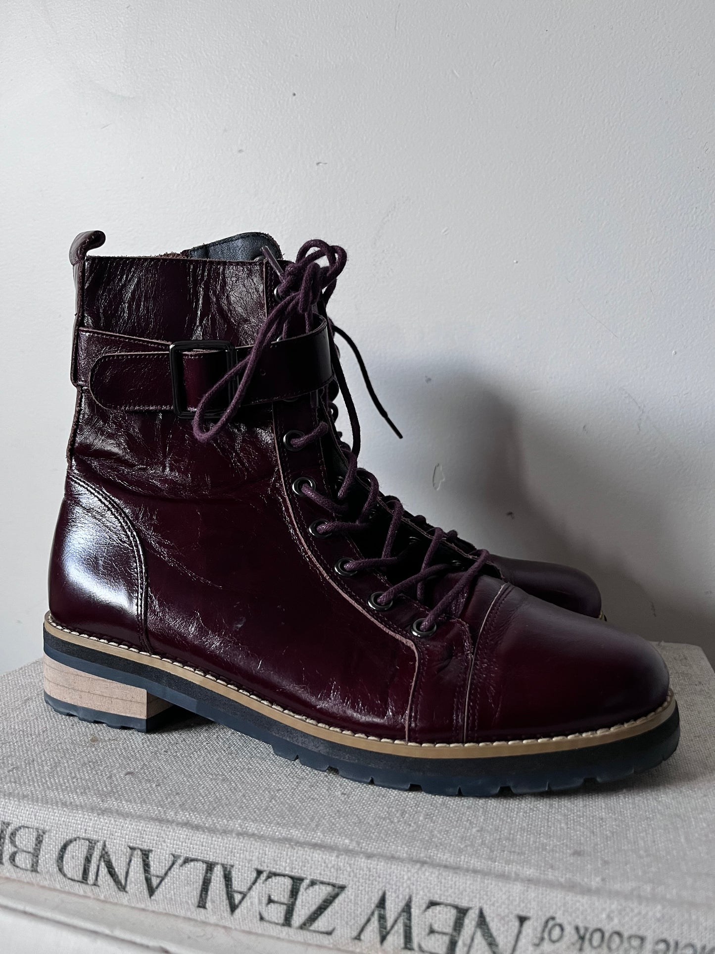 KATE SYLVESTER boots RRP$400 (38)