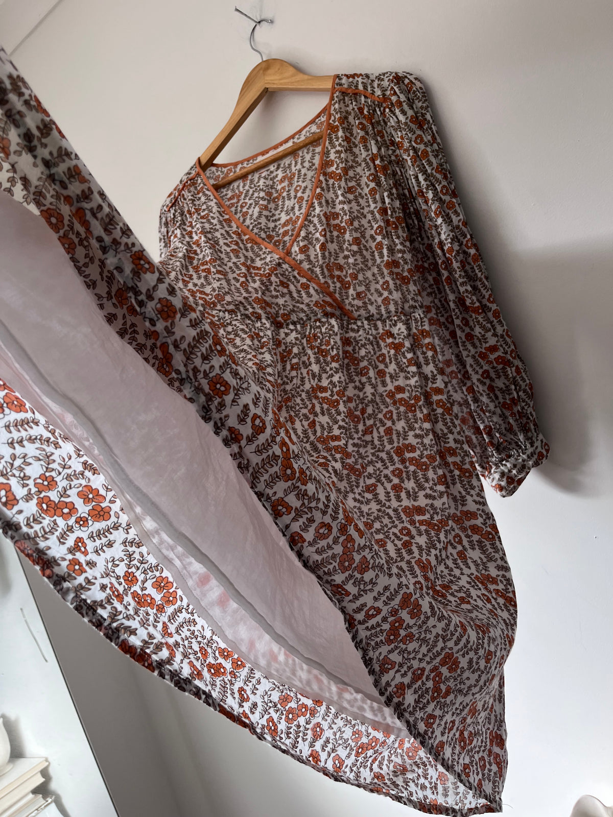 DAUGHTERS OF INDIA Binita Mini Dress RRP$179 (Size 8)