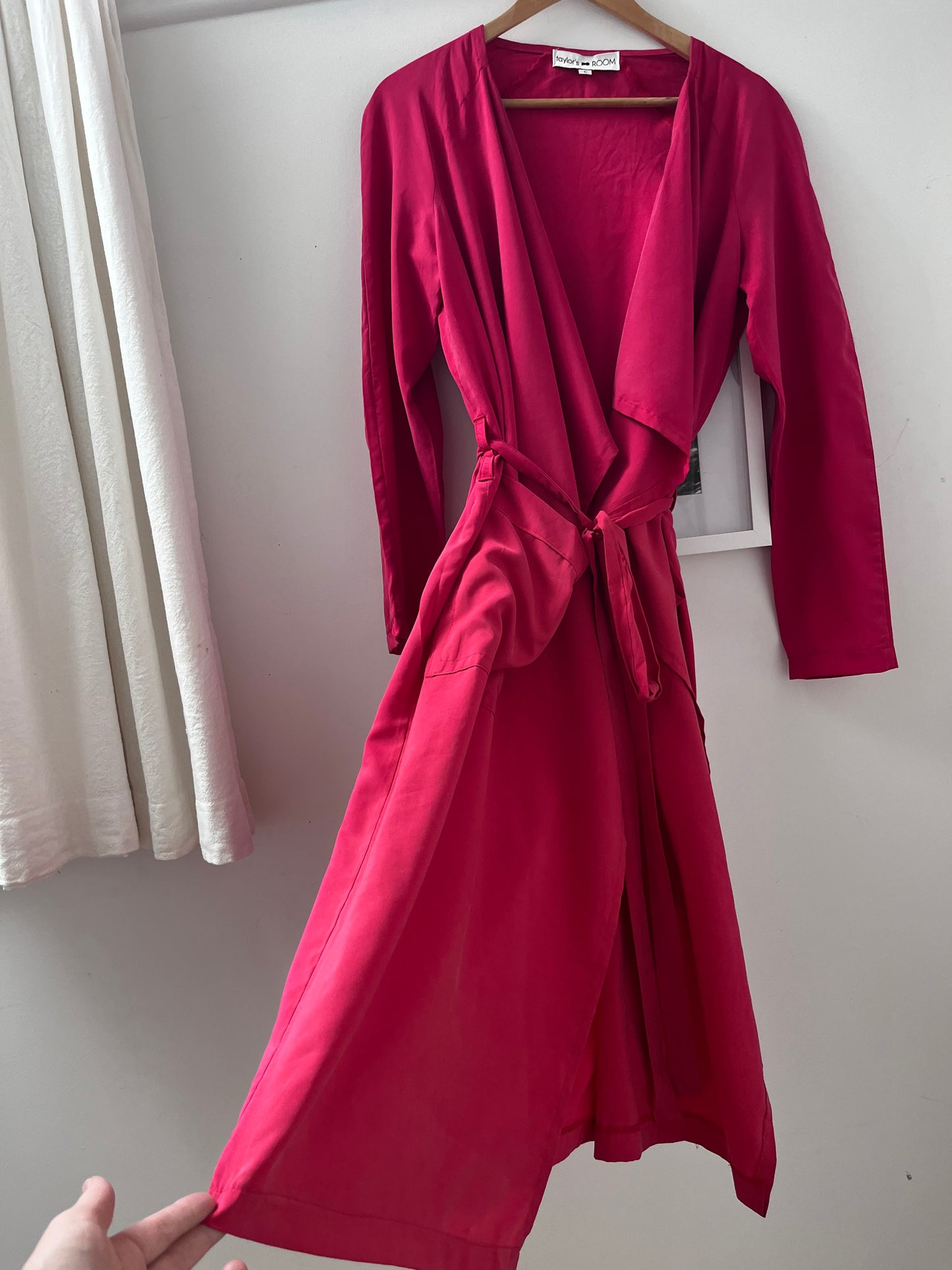 TAYLOR’S ROOM 100% Silk Long Drape Coat (10-12)