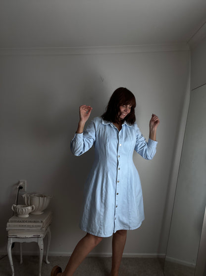 COUNTRY ROAD Denim Dress RRP approx $219 (14-16)