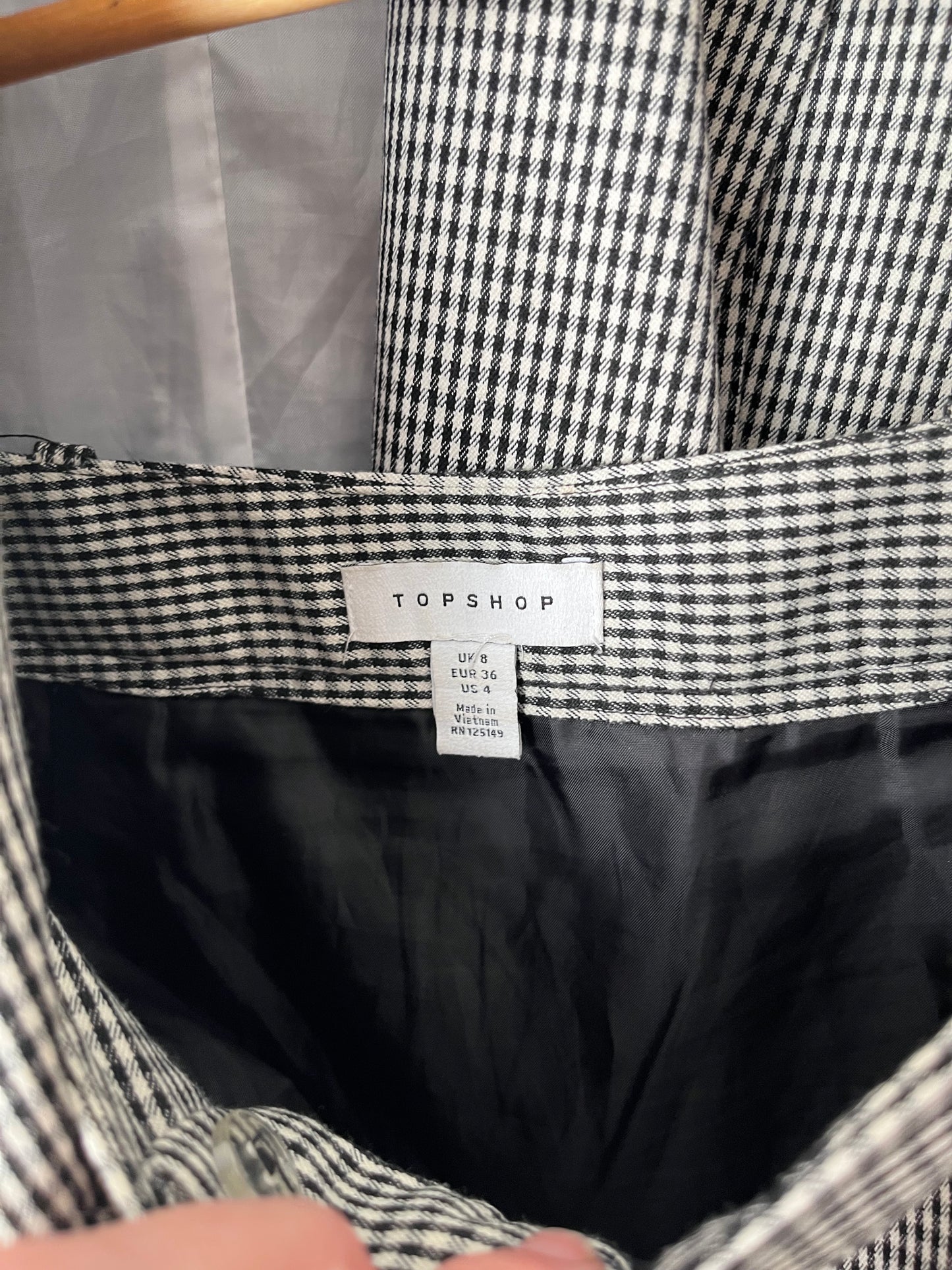 TOPSHOP Gingham Blazer & Mini Skirt Suit RRP$180 (8)