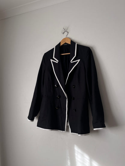 FATE & BECKER Fairfax Blazer RRP$180 (10-12)