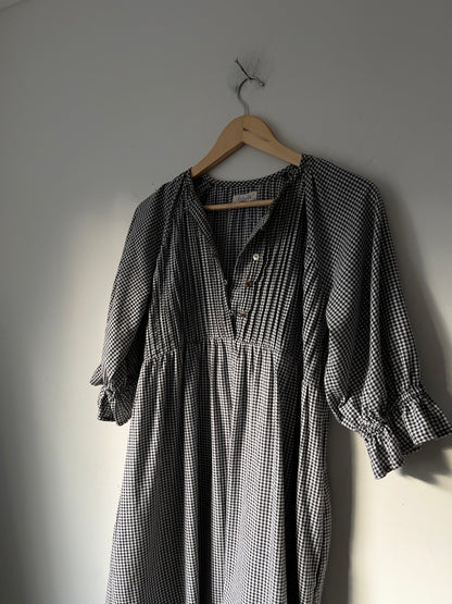 FABRIK Dress RRP$269 (8-10)