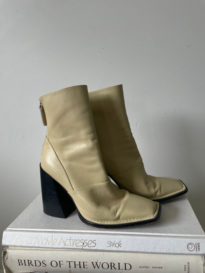 ALIAS MAE Eden Boots RRP$309 (38)