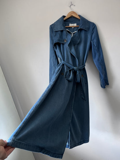 MAX denim trench RRP$199 (8-10)
