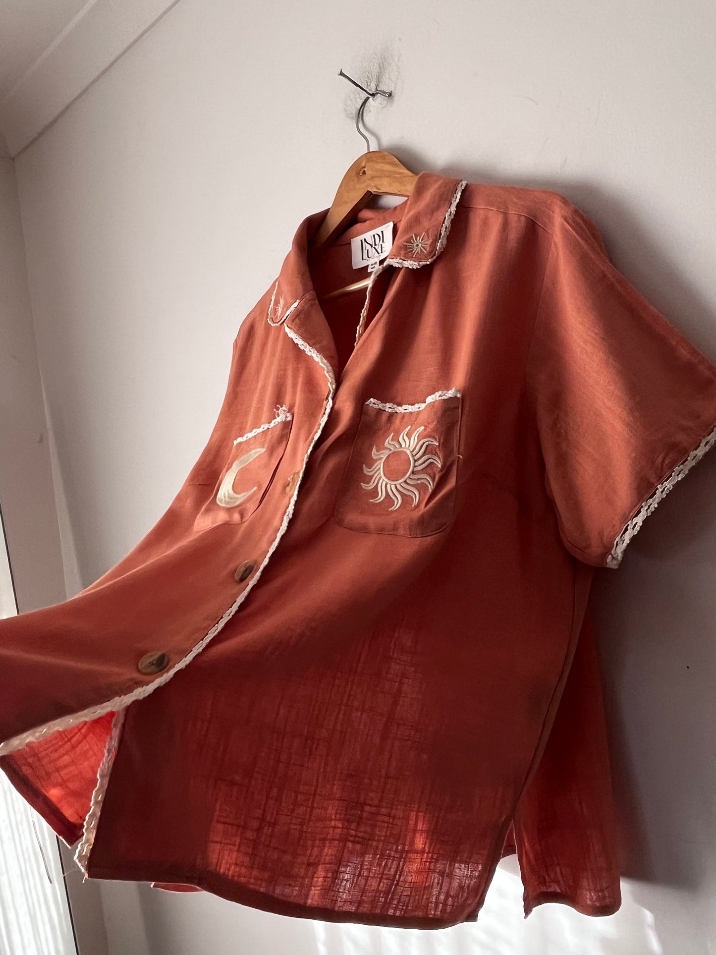 INDI LUXE Celestial Embroidered Shirt RRP$109 (10-12)