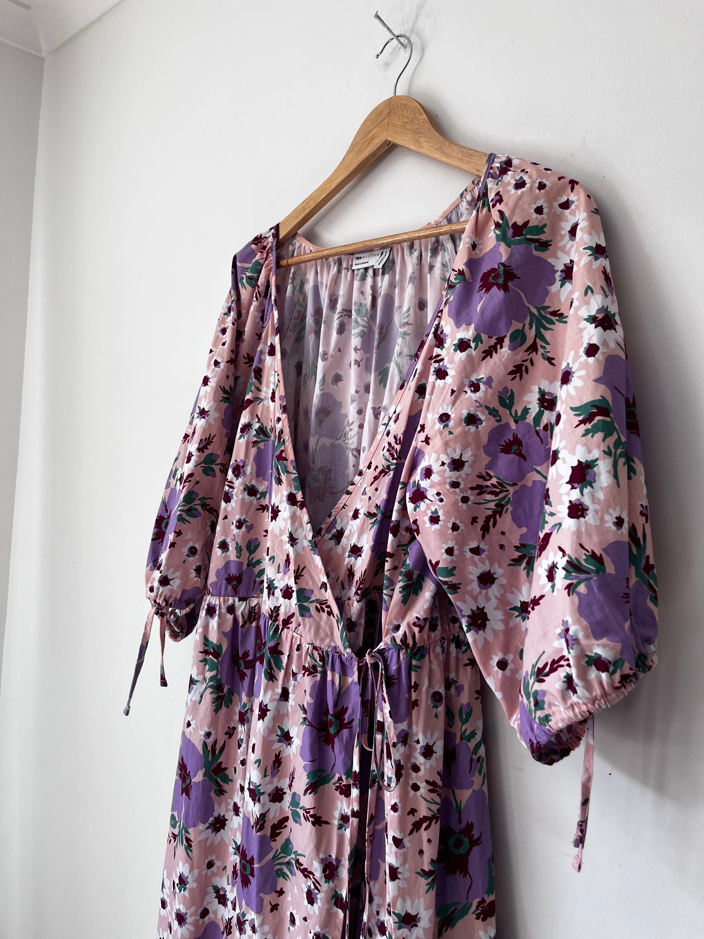 ASOS DESIGN Pink & Purple Floral Wrap Dress RRP$140 (14 imo)