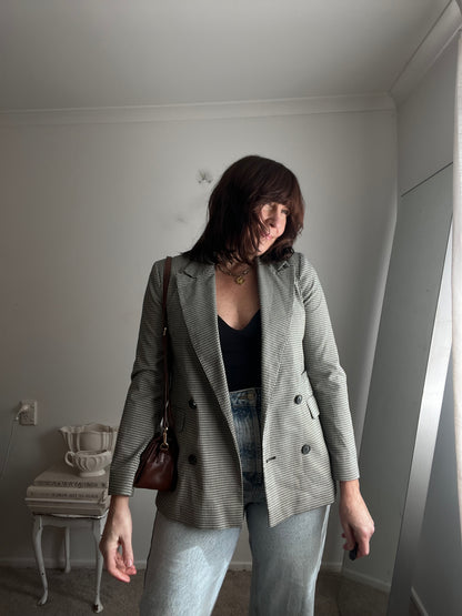 TOPSHOP Gingham Blazer & Mini Skirt Suit RRP$180 (8)