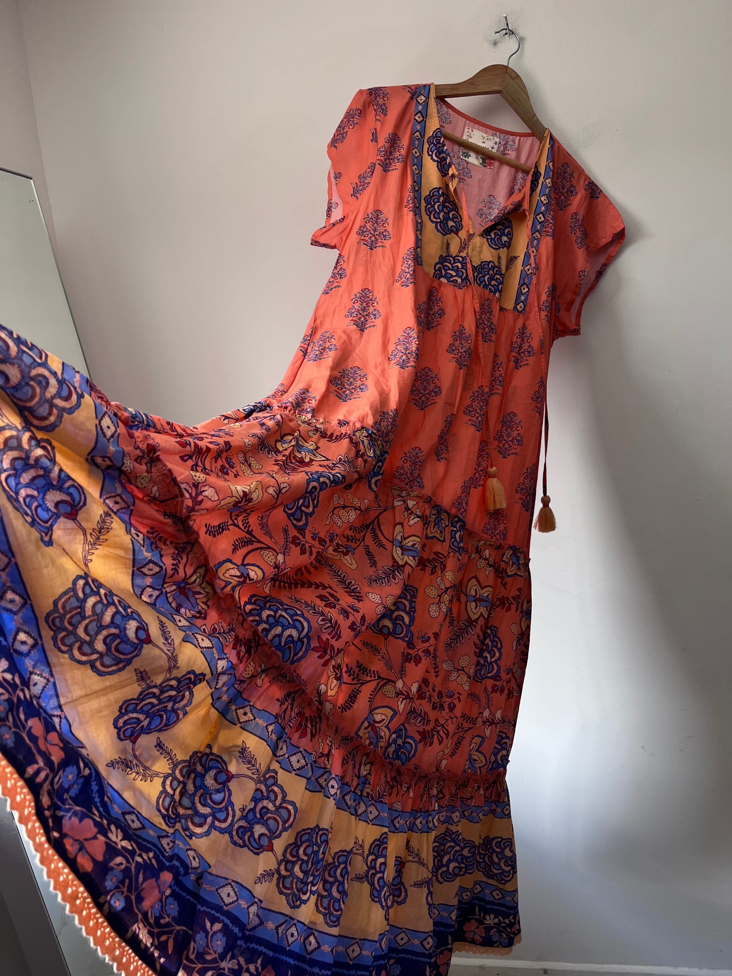 LULALIFE dress RRP$120 (16-18)