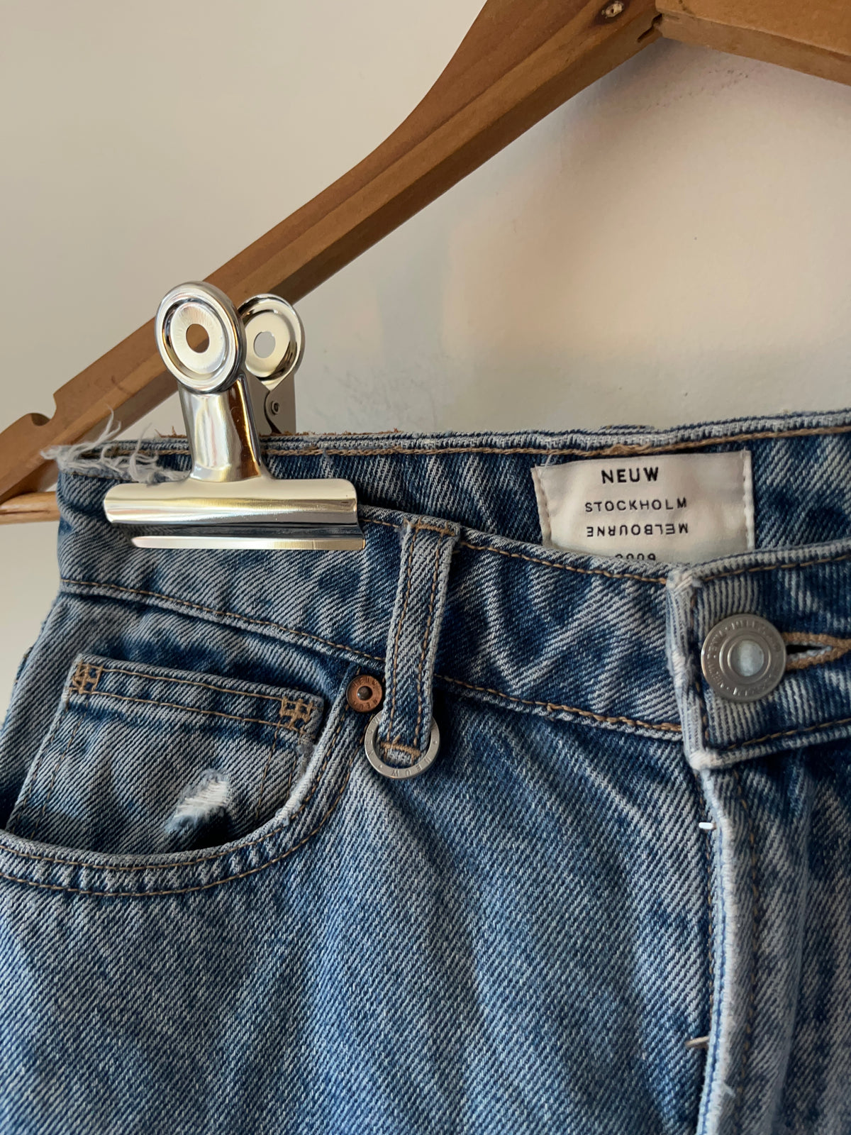 NEUW Frida Super Wide Jeans RRP $209.99 (Size 8)