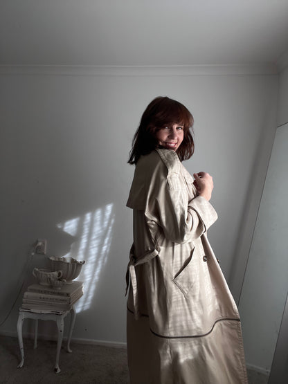 STOLEN GIRLFRIENDS Trench RRP$400+ (10-12)