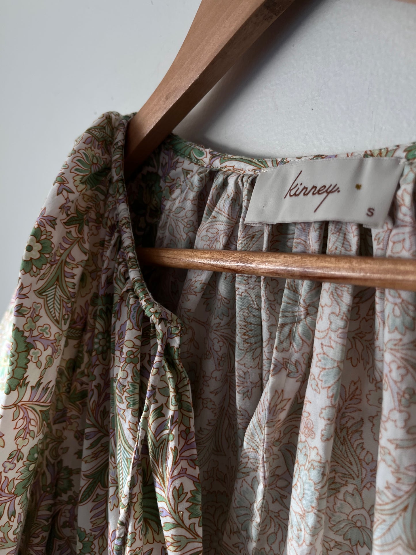 KINNEY blouse RRP$339 (10-12)