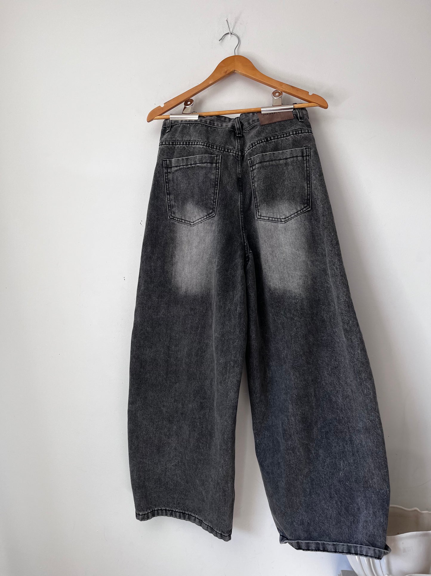 NOONOZ Washed Grey Curved Barrel Jeans (10)
