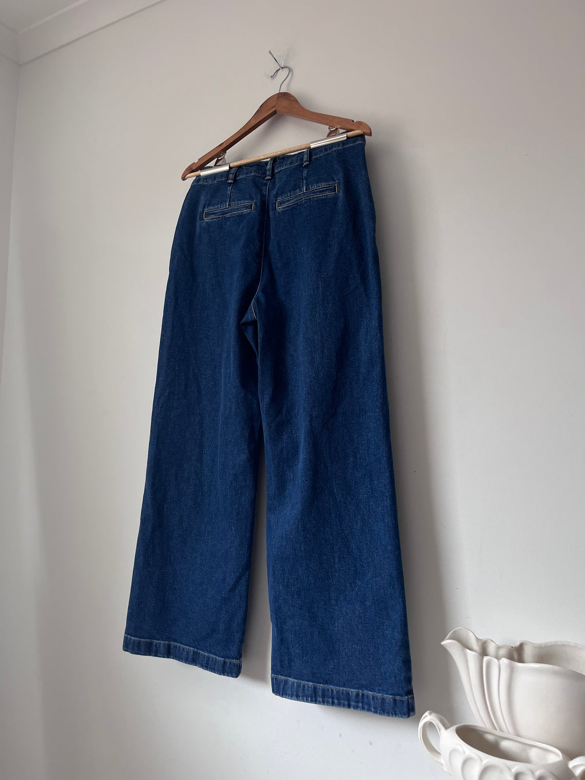 COUNTRY ROAD High Rise Jean RRP approx. $198 (12-14)