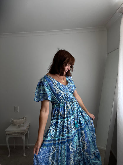 ORIENTIQUE Dress (14-16)