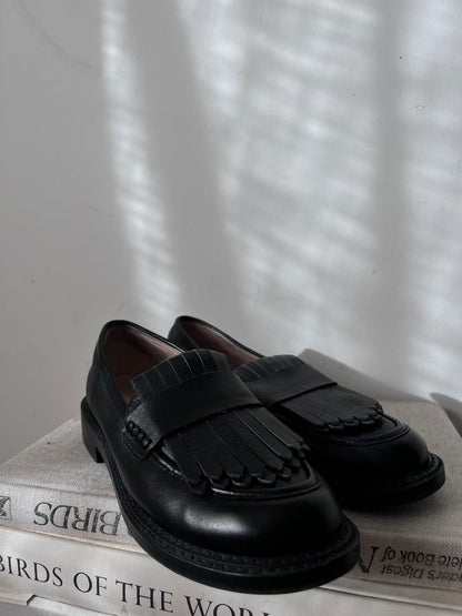 GORMAN ‘Kilties’ Loafers RRP$199 (37)