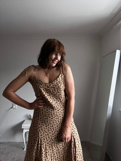 RUE STIIC Dress RRP$199 (8-10)