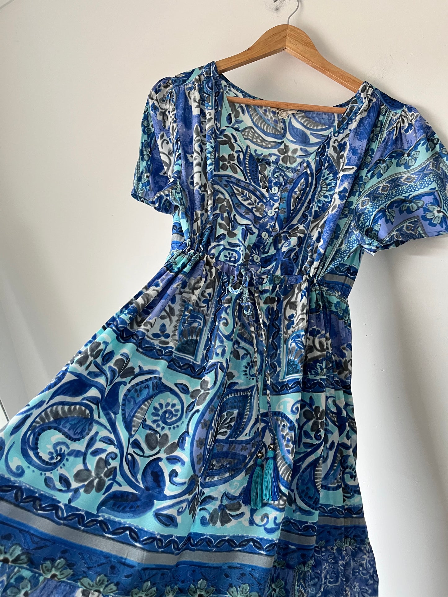 ORIENTIQUE Dress (14-16)