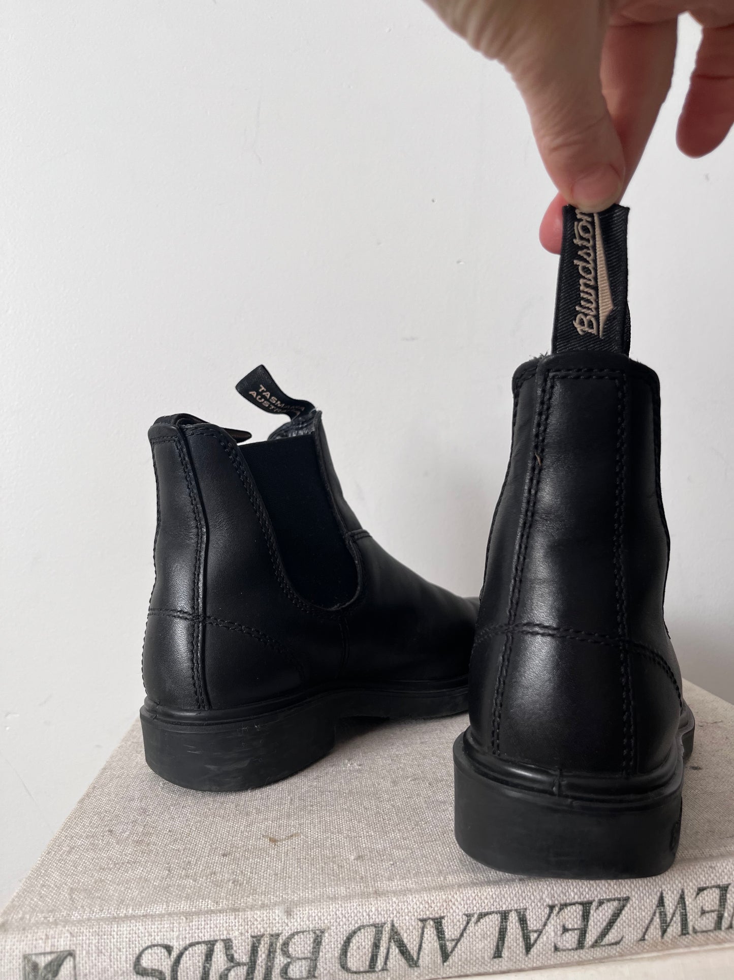 BLUNDSTONE Boots RRP$289 (35.5/36)