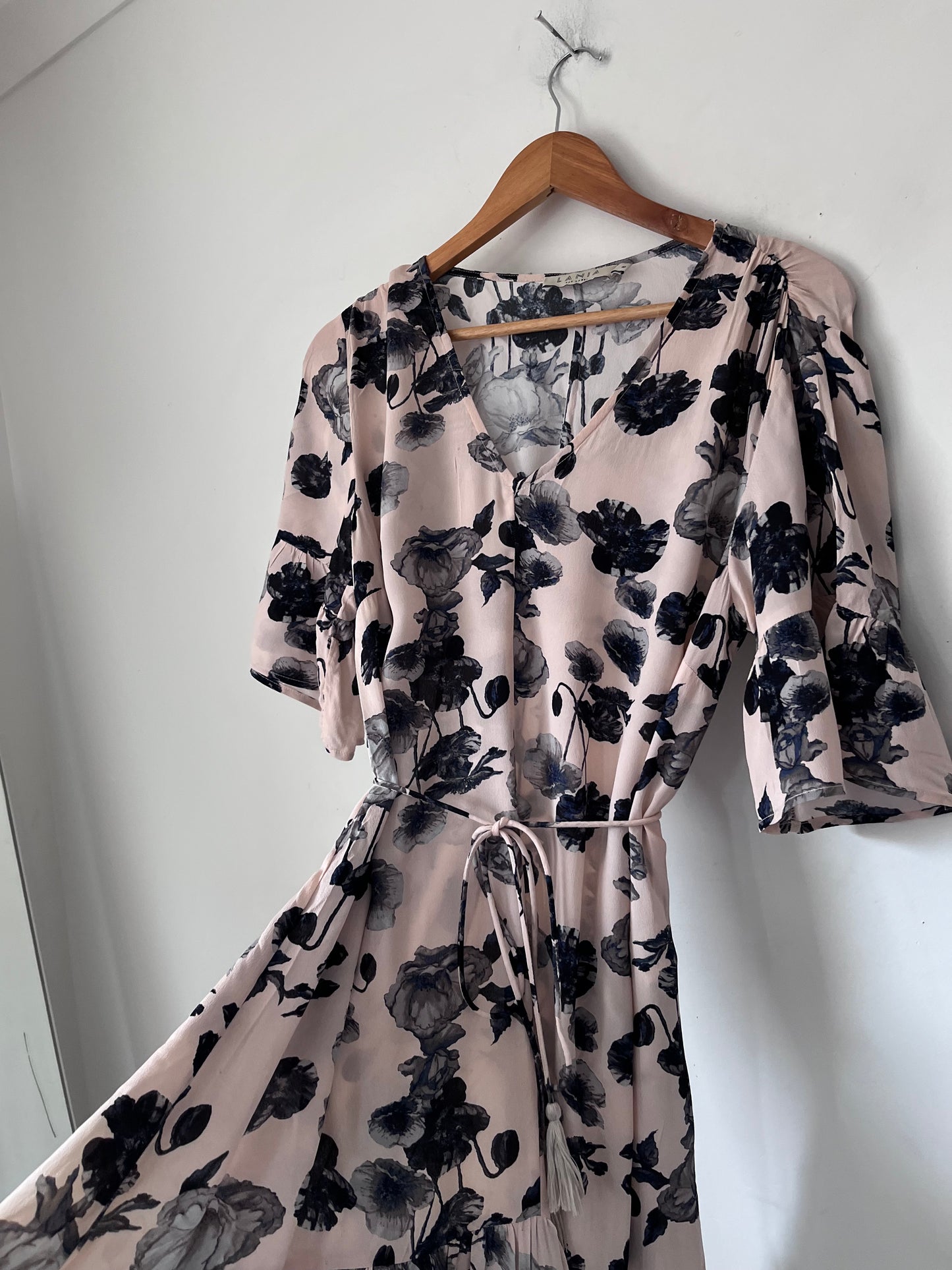 LANIA THE LABEL dress RRP$270 (8-12)