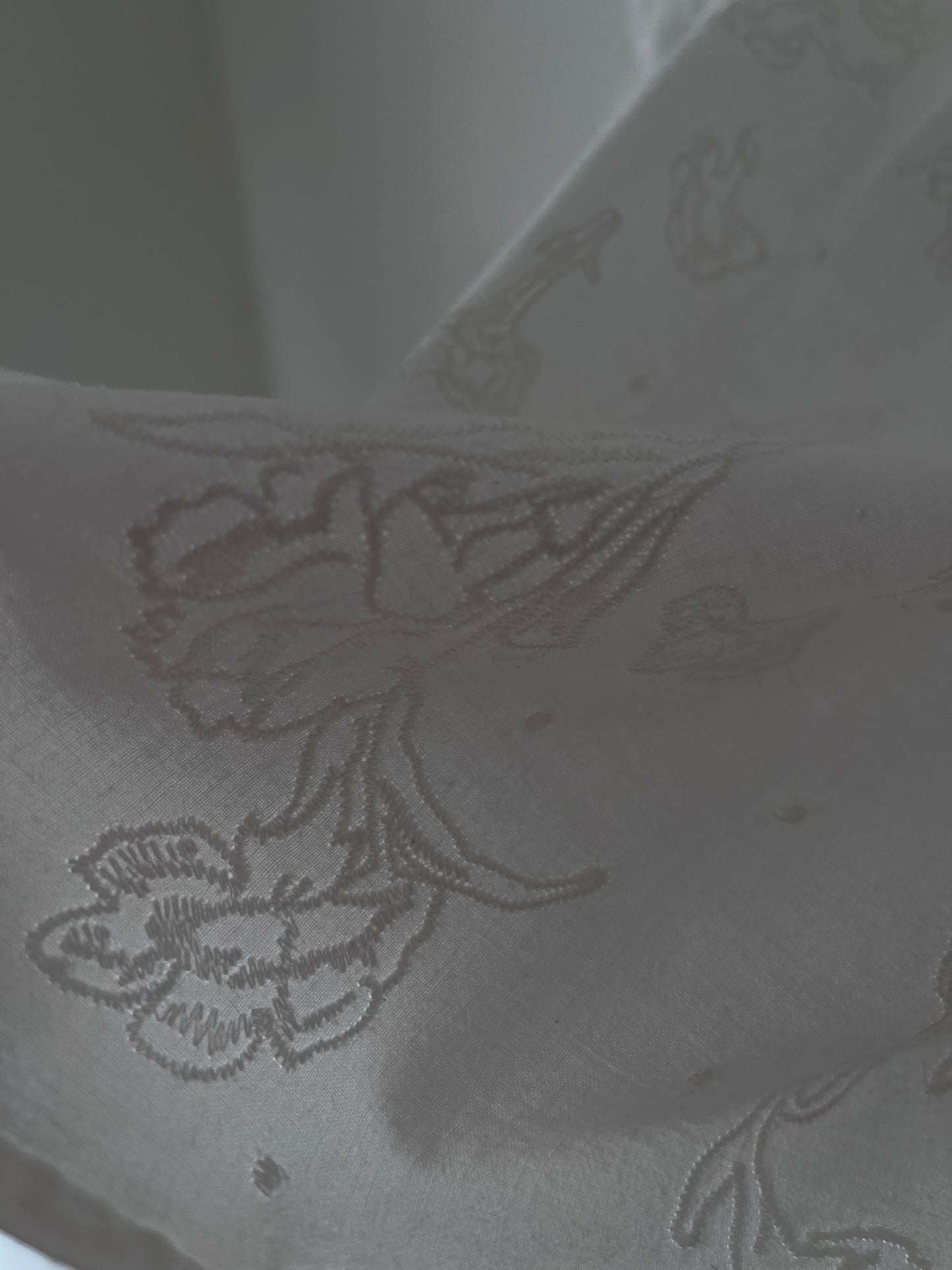 MAX Embroidered Puff Sleeve Top RRP$89 ()