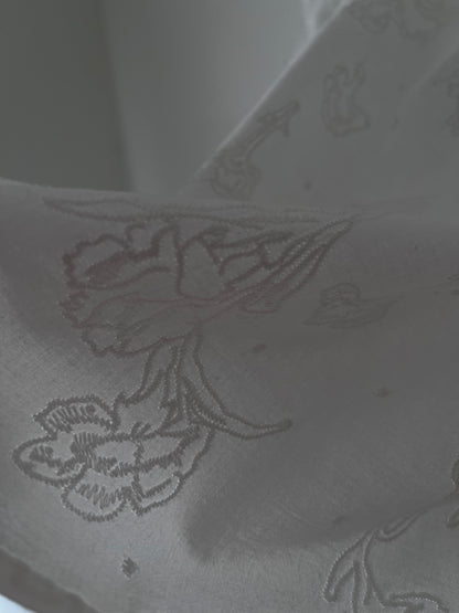 MAX Embroidered Puff Sleeve Top RRP$89 ()