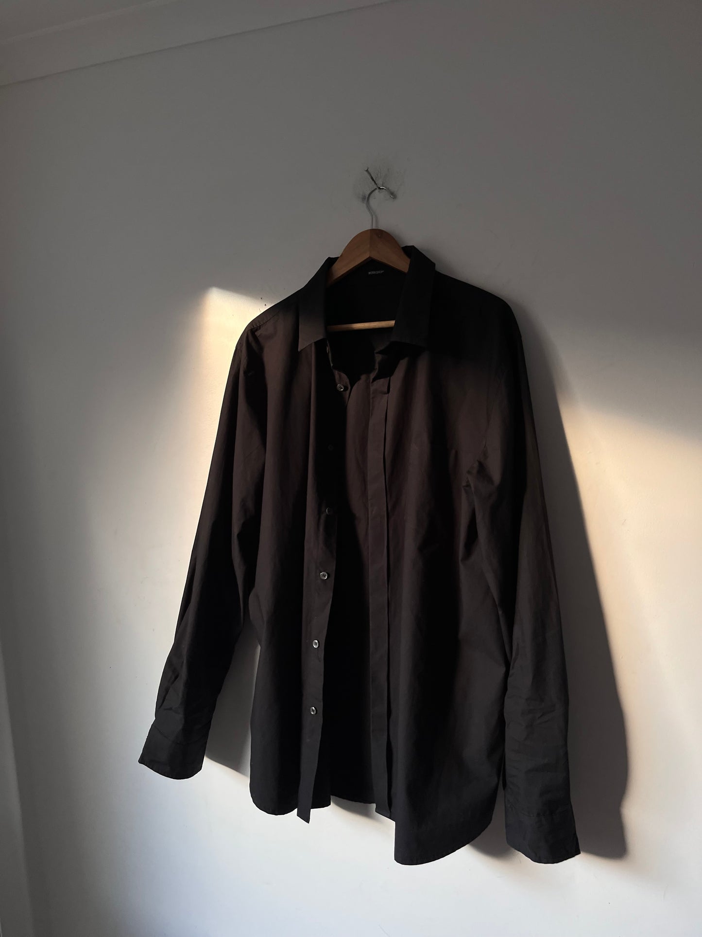 WORKSHOP Shirt RRP $398 (16-18)