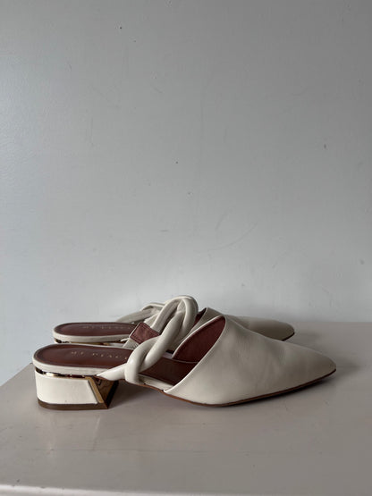 MI PIACI Leather Pointed Mules RRP approx. $280 (Size 38)