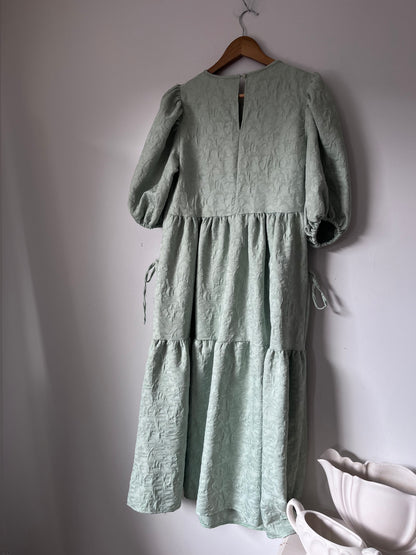 ASOS DESIGN Fluffy Jacquard Tiered Midi Dress RRP approx. $150 (Size 10)