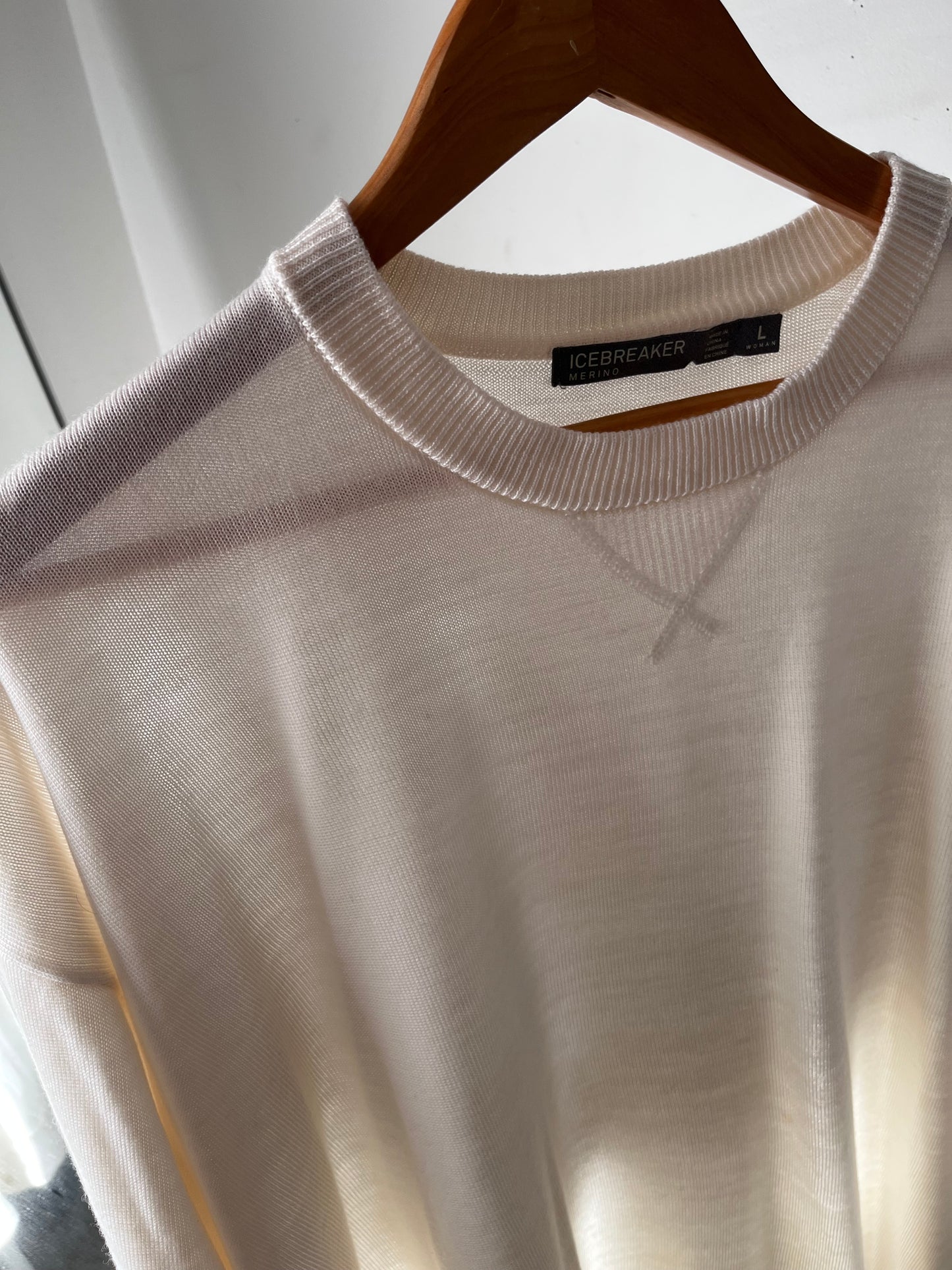 ICEBREAKER Relaxed Merino Crew Neck Sweater RRP$240 (12-14)