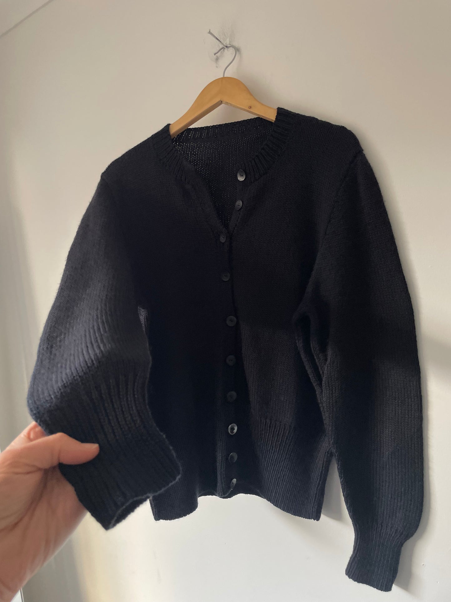 Hand knit cardigan (10-12)