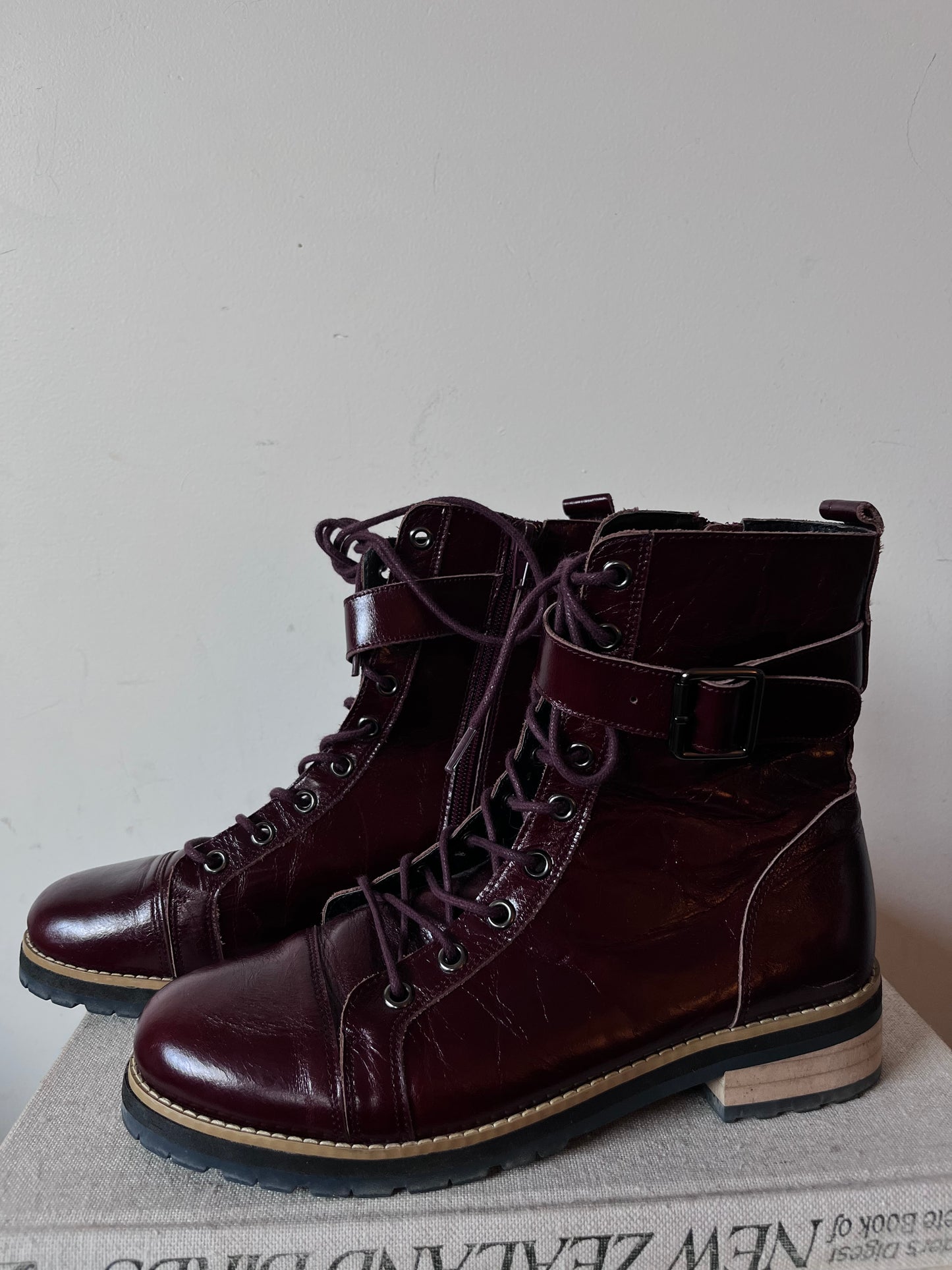 KATE SYLVESTER boots RRP$400 (38)