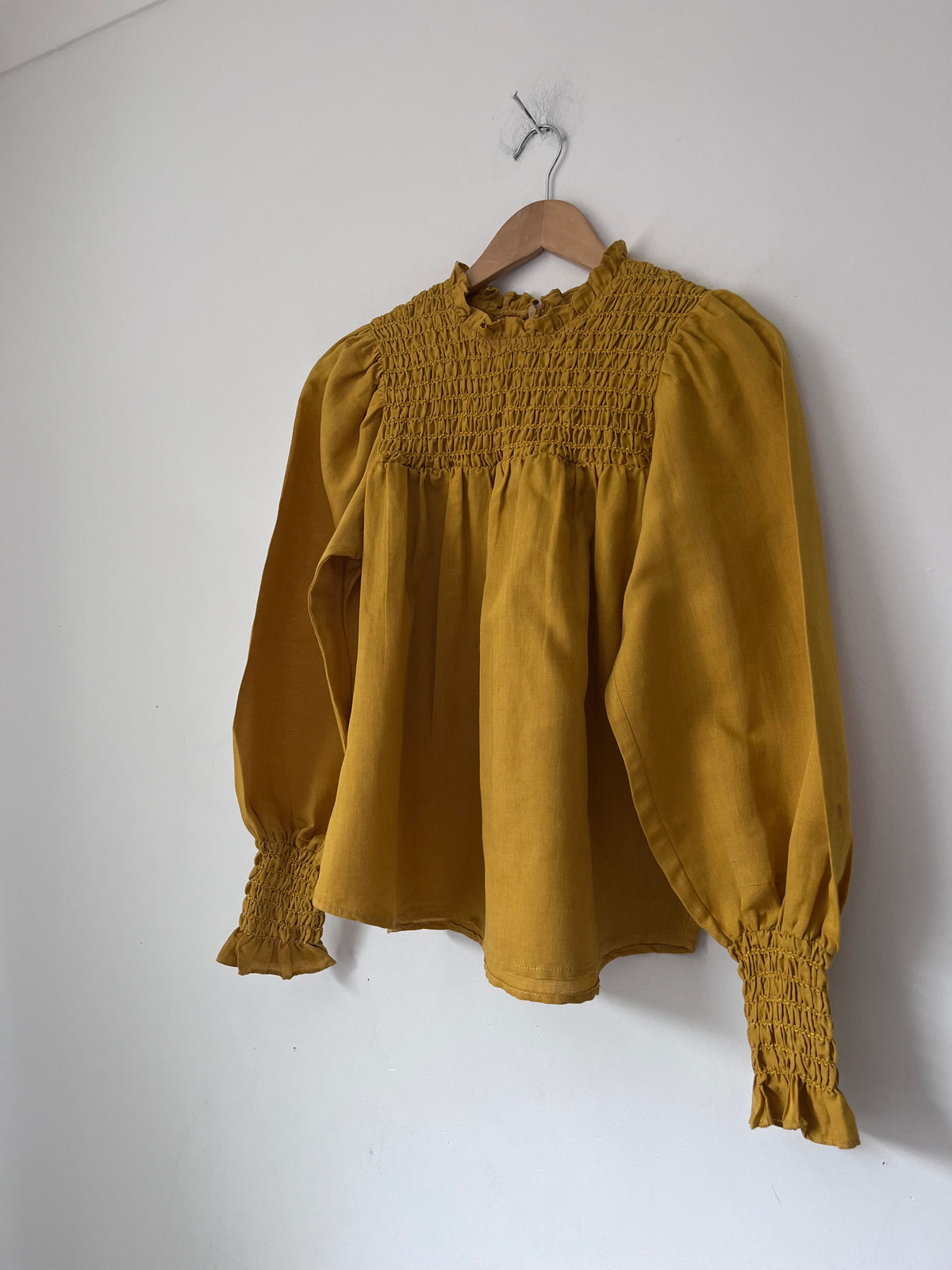 SEED HERITAGE Shirred Linen Blend Blouse RRP $159 (Size 8)