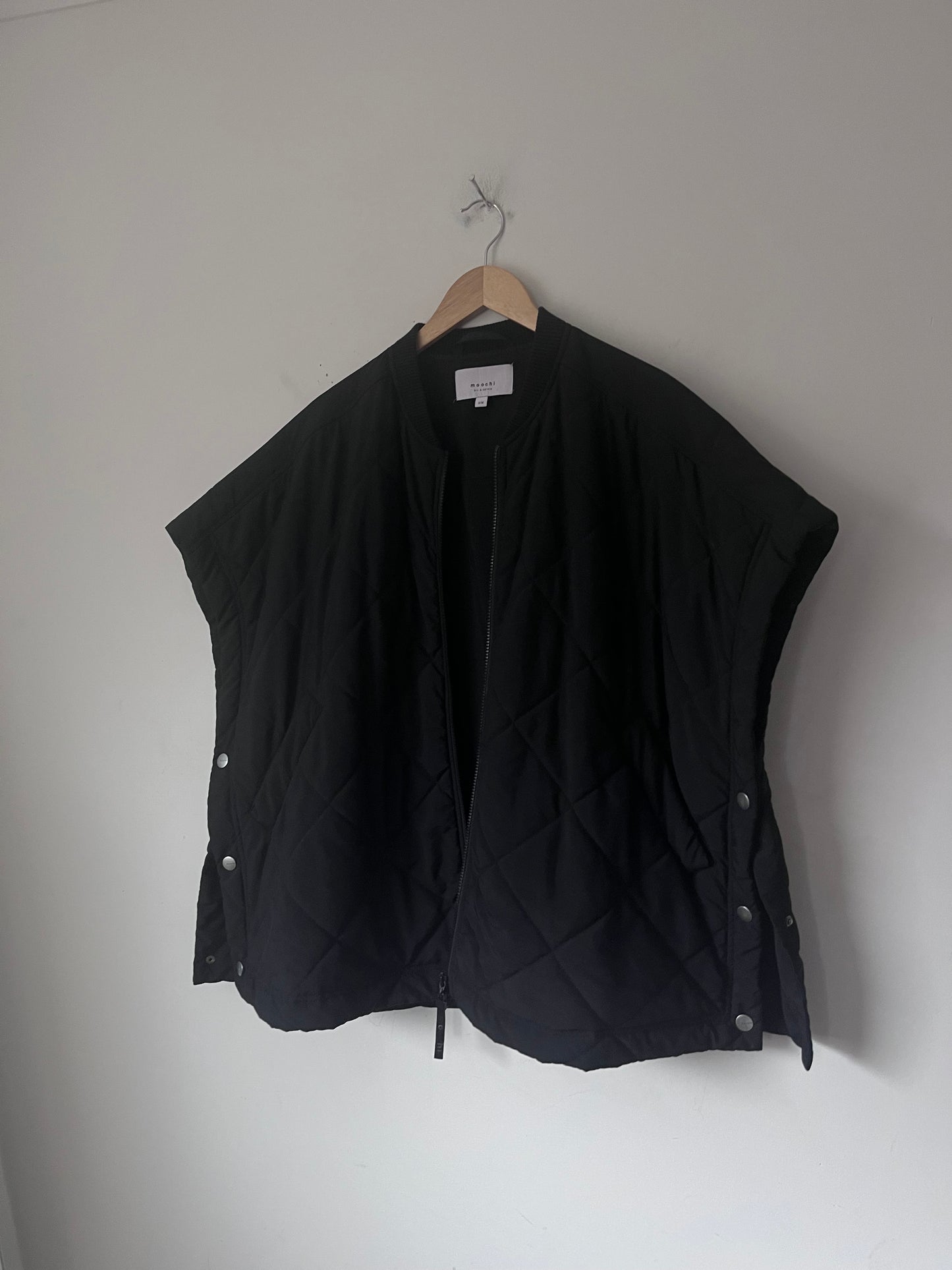 MOOCHI Jacket-Vest RRP$300 (12-18)